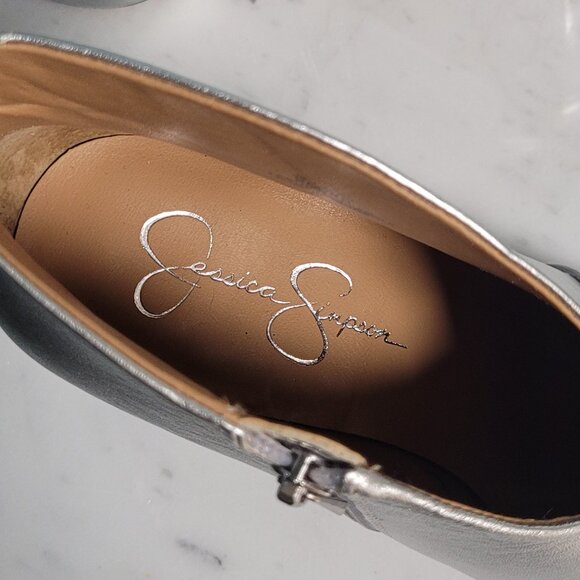 Jessica Simpson JS-Layra Platinum Metalic Booties – Size 9 - Picture 6 of 9